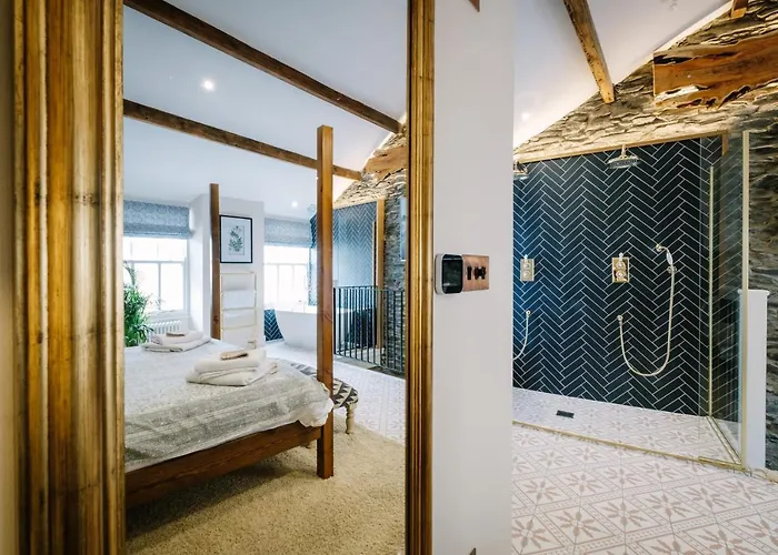 The Den - The White House Windermere - Off-site Health Club & 2 Minute Walk Away Holiday home