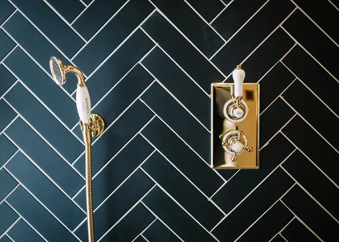 The Den - The White House Windermere - Off-site Health Club & 2 Minute Walk Away Holiday home Bowness-on-Windermere