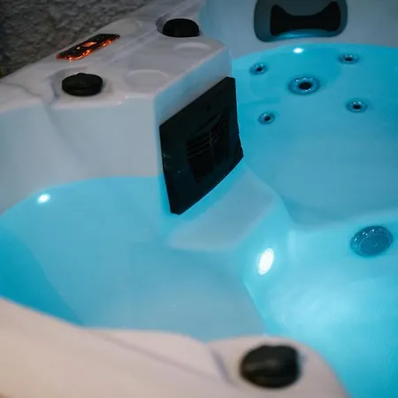 The Den - The White House Windermere