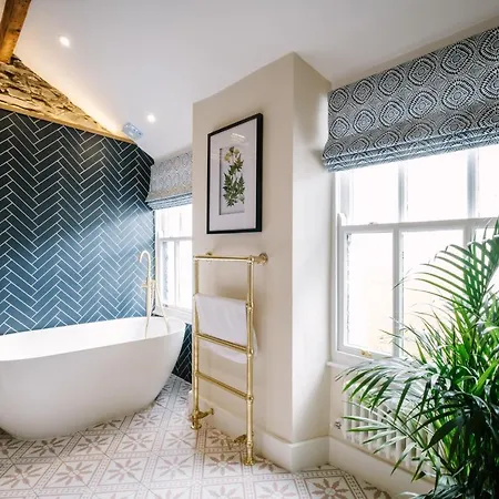 The Den - The White House Windermere