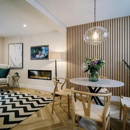 The Den - The White House Windermere *