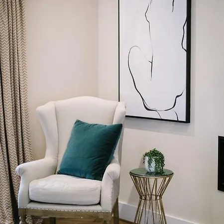 The Den - The White House Windermere Nyaraló