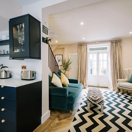 The Den - The White House Windermere