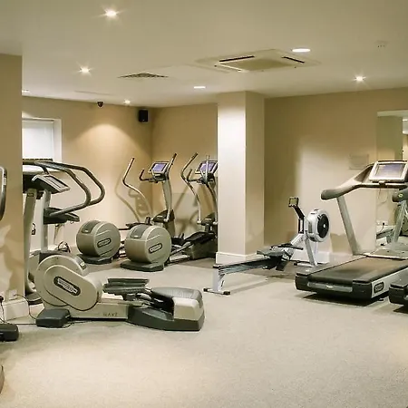 The Den - The White House Windermere - Off-site Health Club & 2 Minute Walk Away 펜션 *