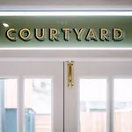 The Den - The White House Windermere - Off-site Health Club & 2 Minute Walk Away *