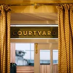 The Den - The White House Windermere - Off-site Health Club & 2 Minute Walk Away Hébergement de vacances Bowness-on-Windermere